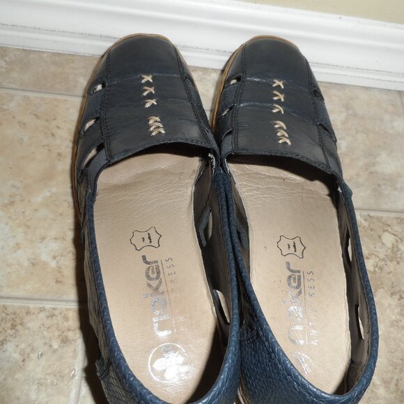 Rieker Shoes  Leather Flats Navy Comfort Antistress Loafers Sze 9 - Picture 6 of 8